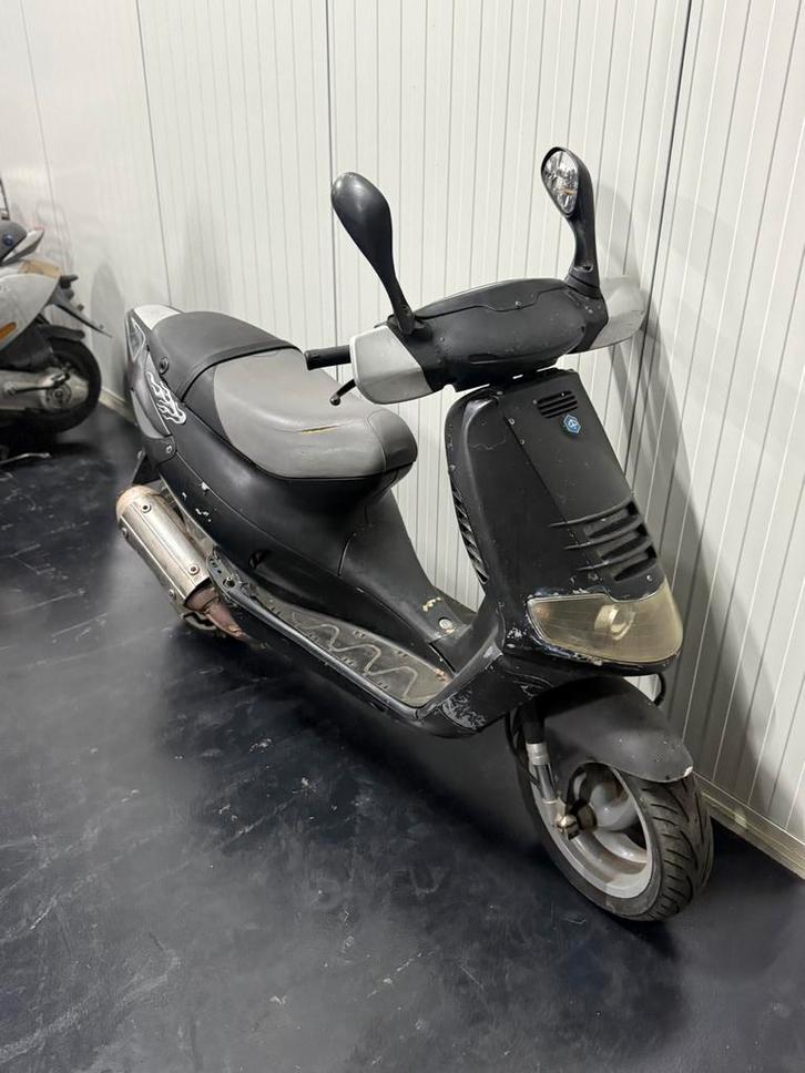 Piaggio Skipper LXT 150 balkan editie. Uniek model, Motoren, Tuning en Styling, Ophalen