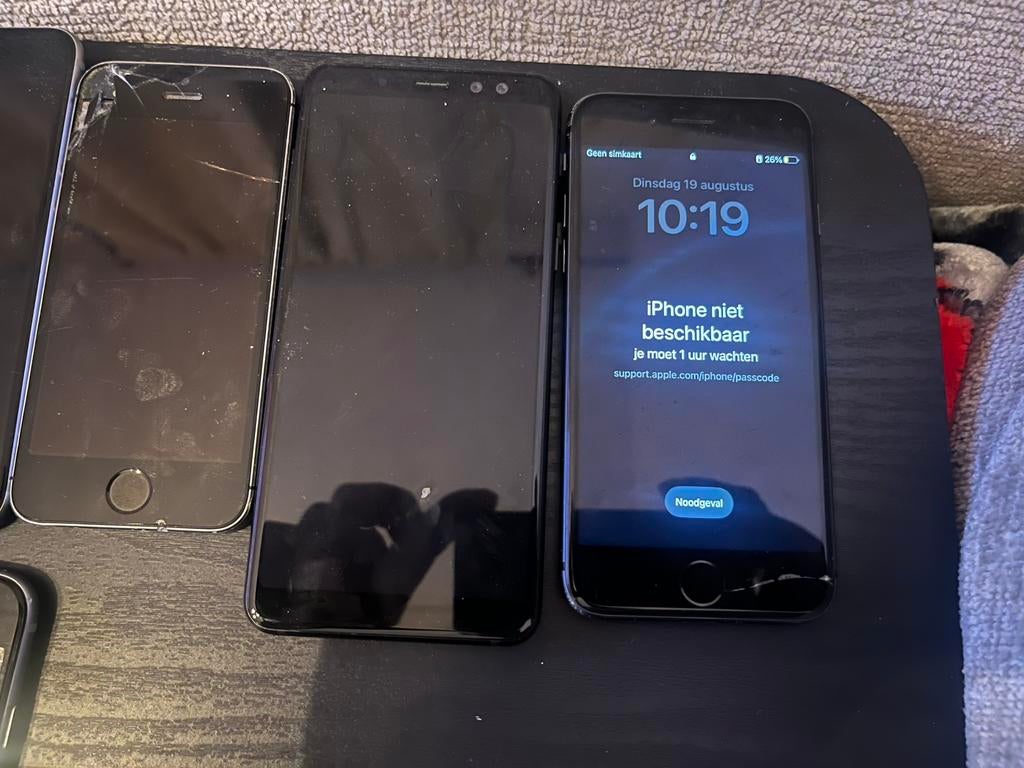 Samsung/iphone partij, Telecommunicatie, Mobiele telefoons | Samsung, Ophalen of Verzenden, Zo goed als nieuw