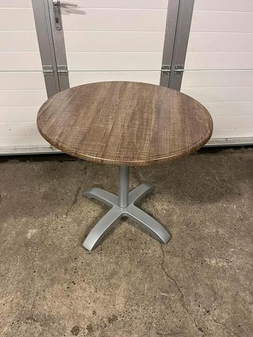 25 stuks horeca terrastafels werzalit rond 80 cm beschikbaar voor biedingen