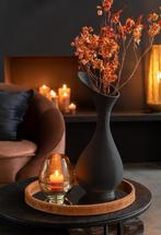 Vaas Olivia Ruw Aluminium Zwart Small, Overige materialen, Zwart, Veens Living, Nieuw