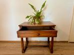 Antiek Notenhouten bijzettafeltje, Ophalen, Gebruikt