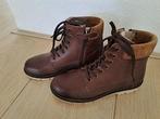Nieuwe bruine boots maat 32, Nieuw, Ophalen of Verzenden, Laarzen, Jongen