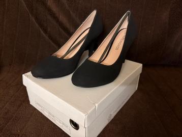 Sexy pumps zwart suedelook, maat 43 beschikbaar voor biedingen