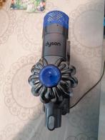 Dyson V6 fluffy, Witgoed en Apparatuur, Stofzuigers, Ophalen, Zo goed als nieuw, 1200 tot 1600 watt