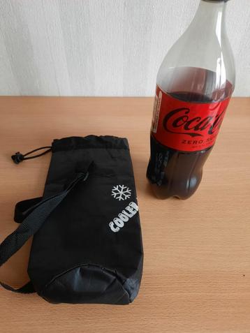 Koeltas / zak met koordsluiting en schouderband. Goed voor 1 beschikbaar voor biedingen