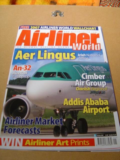 Airliner World jan 2007 & Air Dolomite lucht vloot poster, Boeken, Tijdschriften en Kranten, Zo goed als nieuw, Overige typen