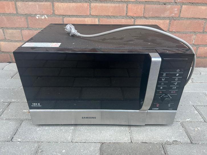 Samsung combimagnetron - zo goed als nieuw, Witgoed en Apparatuur, Magnetrons, Zo goed als nieuw, Vrijstaand, Combimagnetron, 45 tot 60 cm