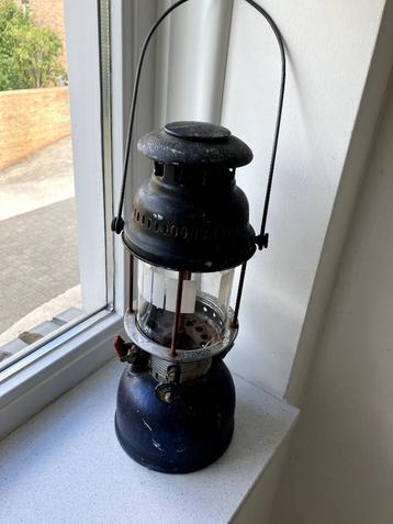 Redheart stormlamp visserslamp druklamp kerosinelamp. beschikbaar voor biedingen