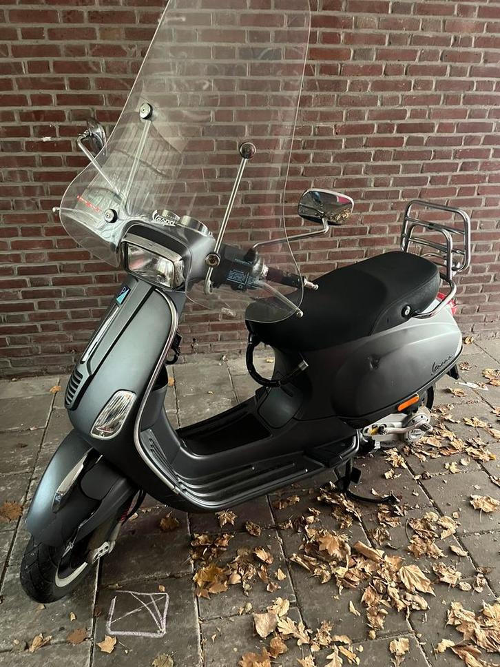 Vespa S, Fietsen en Brommers, Scooters | Vespa, Zo goed als nieuw, Benzine, Ophalen of Verzenden