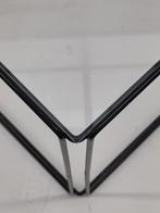 Vintage metalen bijzettafeltje Max Sauze tafeltje glas zwart, Gebruikt, ., Minder dan 50 cm, Ophalen of Verzenden