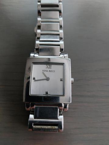 Nina Ricci dames horloge beschikbaar voor biedingen