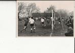 Poeldijk Voetbalwedstrijd Verburch met publiek FotokaartAgfa, Verzenden, 1940 tot 1960, Ongelopen, Zuid-Holland
