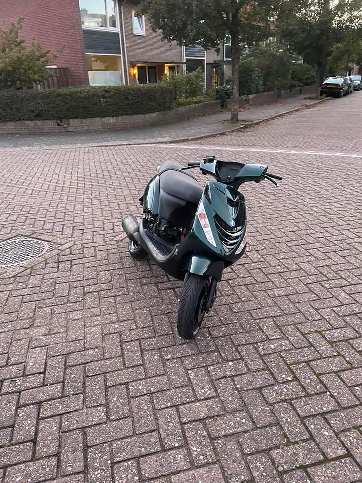 Piaggio Zip 150cc LC, Fietsen en Brommers, Scooters | Piaggio, Nieuw, Zip, Maximaal 25 km/u, Tweetakt, Ophalen of Verzenden