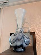 Carlo Moretti vaas van opaline florenz,70 er jaren, Ophalen of Verzenden, Zo goed als nieuw, Glas, Minder dan 50 cm