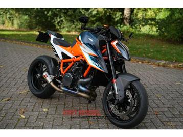 KTM KTM 1290 Super Duke RR | Akra | BTW ! (bj 2023) beschikbaar voor biedingen