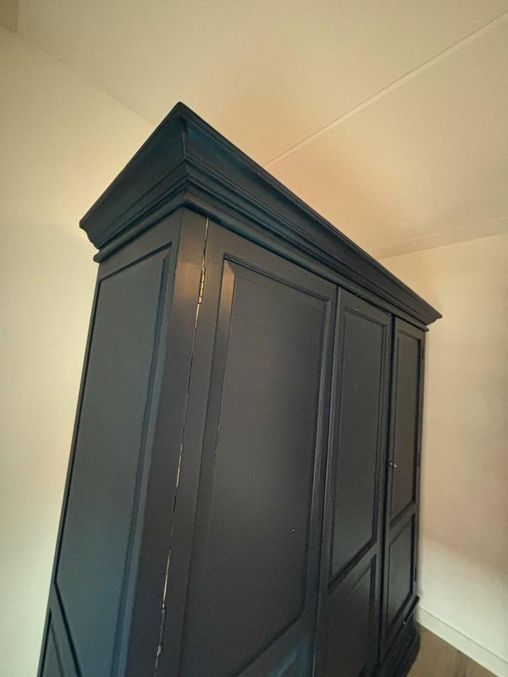 Massief Houten Kast - Blauw, Huis en Inrichting, Kasten | Kledingkasten, Gebruikt, 150 tot 200 cm, 50 tot 75 cm, Met lade(s), Overige houtsoorten