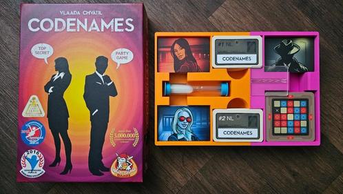 Codenames Bordspel insert, Hobby en Vrije tijd, Gezelschapsspellen | Bordspellen, Nieuw, Een of twee spelers, Drie of vier spelers