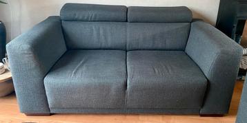 Montel Bankstel en Stoel