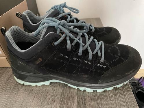 Mountian peak maat 41 zie op foto’s, Kleding | Dames, Schoenen, Zo goed als nieuw, Wandelschoenen, Zwart, Ophalen of Verzenden