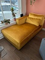 Okergele velvet chaise longue / long chair, Huis en Inrichting, Ophalen, Driepersoons, Zo goed als nieuw, Stof