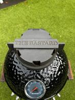 The Bastard Classic Small Kamado BBQ - Zo Goed Als Nieuw!, Tuin en Terras, Houtskoolbarbecues, Ophalen, Zo goed als nieuw