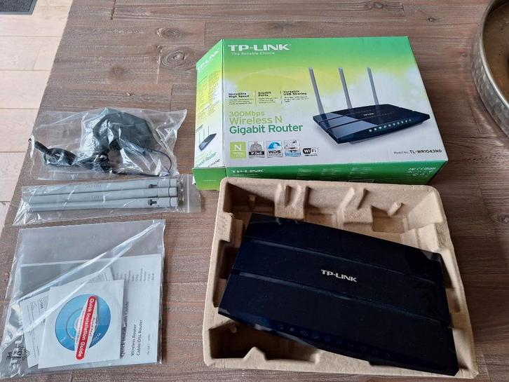 TP-Link Wireless N Gigagit Router 300Mbps, Computers en Software, Routers en Modems, Gebruikt, Router, Ophalen of Verzenden