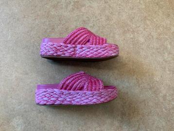 Plateau slippers/sandalen van Nine West, mt 36, roze, zgan beschikbaar voor biedingen