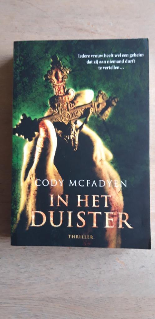 Thrillers - Cody McFadyen, Boeken, Thrillers, Gelezen, Nederland, Ophalen of Verzenden