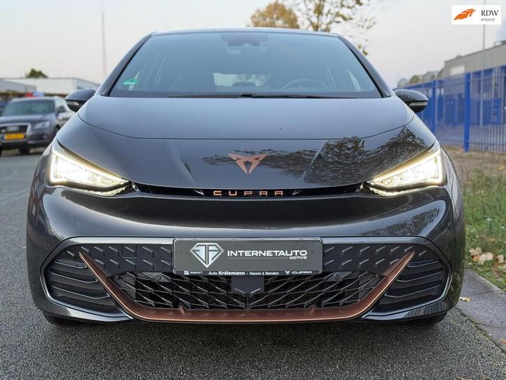 CUPRA Born Business 62 kWh, 204PK, CARPLAY, 19'', CAMERA, Auto's, Cupra, Bedrijf, Te koop, Born, ABS, Achteruitrijcamera, Adaptive Cruise Control
