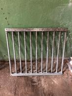 Tralies stalramen, Dieren en Toebehoren