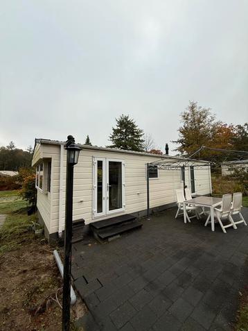 Chalet winterhard kunststof beschikbaar voor biedingen