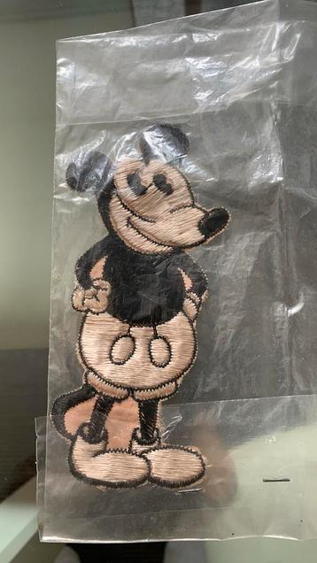 Mickey Mouse beschikbaar voor biedingen