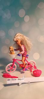 Barbie - Stacie Bicyclin, Verzamelen, Poppen, Ophalen of Verzenden, Gebruikt, Pop