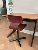 Retro schooltafeltje en stoeltje, Kinderen en Baby's, Kinderkamer | Tafels en Stoelen, Ophalen, Gebruikt, Tafel(s) en Stoel(en)