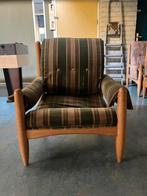 Twee Vintage fauteuils en bankstel met houten frame, Ophalen, Mid century, Minder dan 75 cm, Zo goed als nieuw