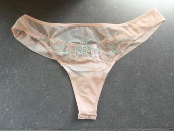 Marie Jo nieuwe string maat 42 beschikbaar voor biedingen