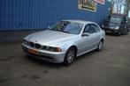 BMW 5 Serie 520i - Nieuwe APK - Automaat - Airco - Cruise co, Auto's, BMW, Achterwielaandrijving, Gebruikt, Bedrijf, 1500 kg