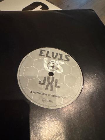 Elvis* vs. JXL* – A Little Less Conversation beschikbaar voor biedingen