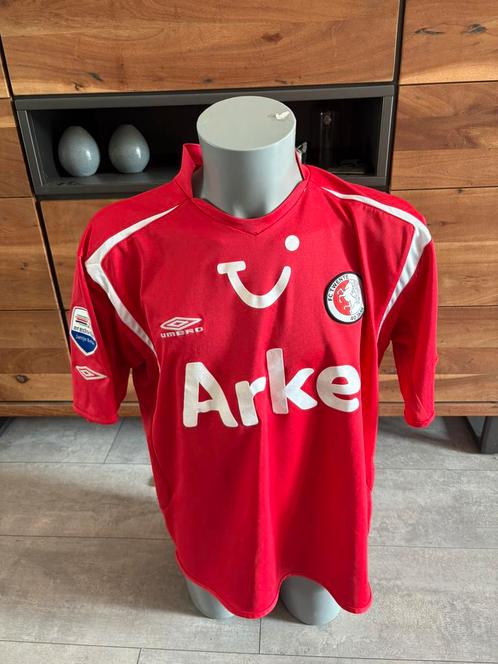 Partij voetbalshirts te koop, los of meerderen tegelijk, Sport en Fitness, Voetbal, Zo goed als nieuw, Shirt, Maat XL, Ophalen of Verzenden