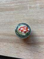 Efteling paddestoel pin, Ophalen of Verzenden, Zo goed als nieuw, Button of Speldje