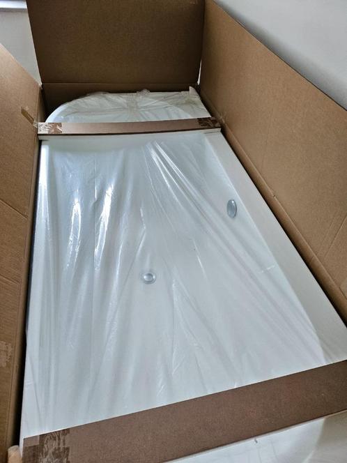 100% Nieuw hoekbad rechts wit WaveDesign Dani 180x80 cm, Doe-het-zelf en Verbouw, Sanitair, Nieuw, Bad, Ophalen