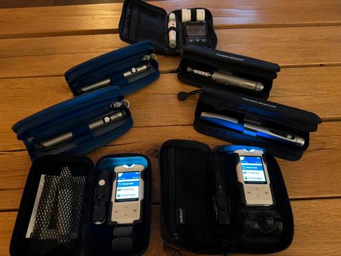 Diverse diabetes hulpmiddelen: 4 insulinepennen en 3 meters, Diversen, Verpleegmiddelen, Gebruikt, Ophalen of Verzenden