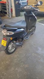 Piaggio, Fietsen en Brommers, Scooters | Piaggio, Ophalen, Maximaal 45 km/u, Zo goed als nieuw, Fly