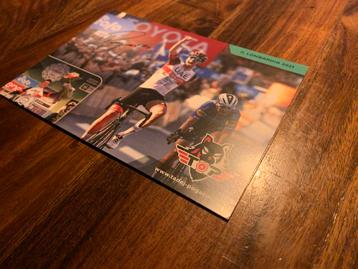 Pogacar Gesigneerde Fotokaart Lombardije beschikbaar voor biedingen