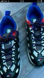 Tommy hillifigner sneakers maat 41 zgan, Ophalen of Verzenden, Zo goed als nieuw, Schoenen