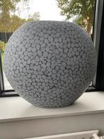 Mooie grote bloempot voor binnen, Huis en Inrichting, Woonaccessoires | Vazen, Ophalen, Overige kleuren, Aardewerk of Porselein