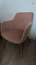 Roze velvet fauteuil/stoel met houten poten Kwantum, Huis en Inrichting, Ophalen of Verzenden, Zo goed als nieuw, Eén