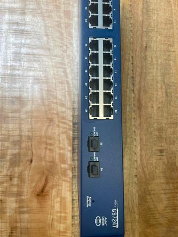 Netgear 24PT GE Smart Switch (GS724T) beschikbaar voor biedingen