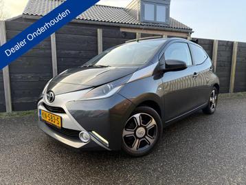 Toyota Aygo 1.0 VVT-i x-clusiv cabrio | dealer onderhouden beschikbaar voor biedingen