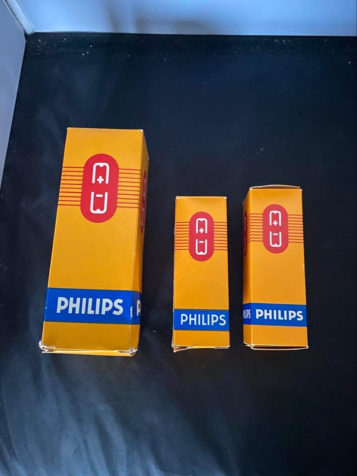 Philips gebruikte buizen in originele doosjes, Audio, Tv en Foto, Buizenversterkers, Buis of Buizen, Ophalen of Verzenden